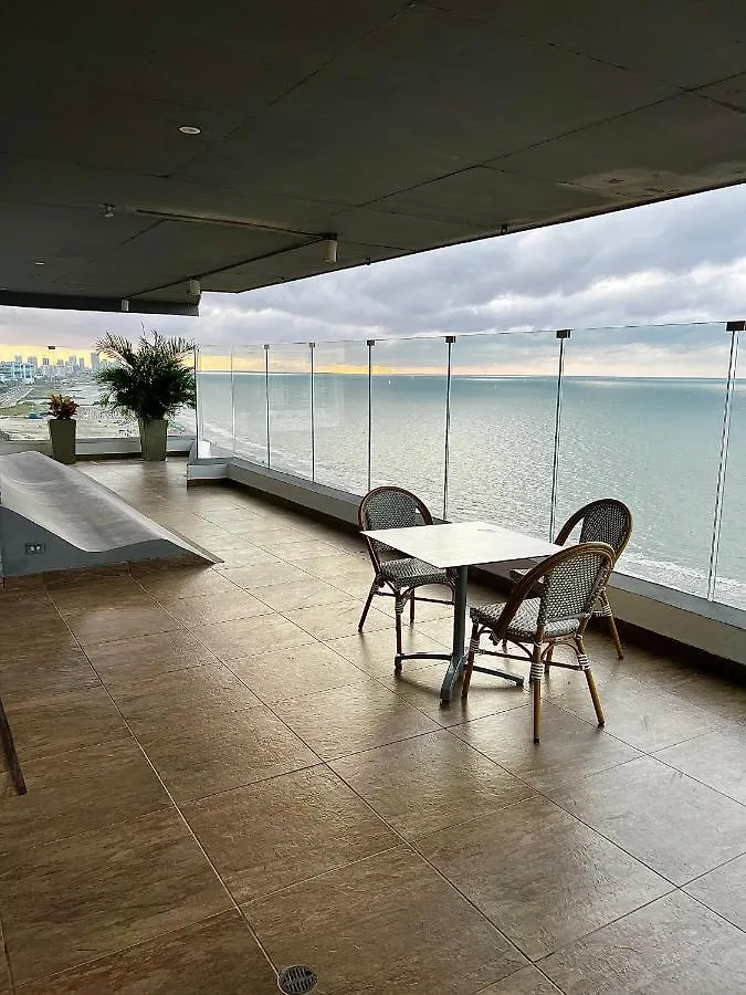 Hermoso Apartamento Con Vista Al Mar Y Salida Directa A La Playa Cartagena 0*,  Colombia